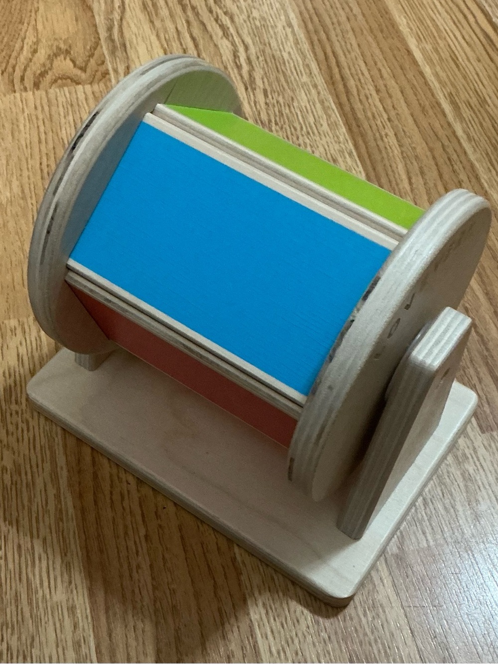 Lovevery Rainbow Spinner Toy - Educational Toy - Babies 6 Months+